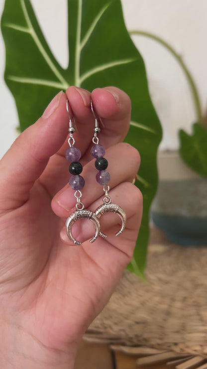 Boucle d’oreille lune noir